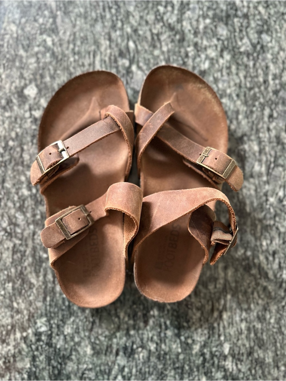 White Mountain Brown Leather Double-Strap Buckle Sandals, women’s size 6